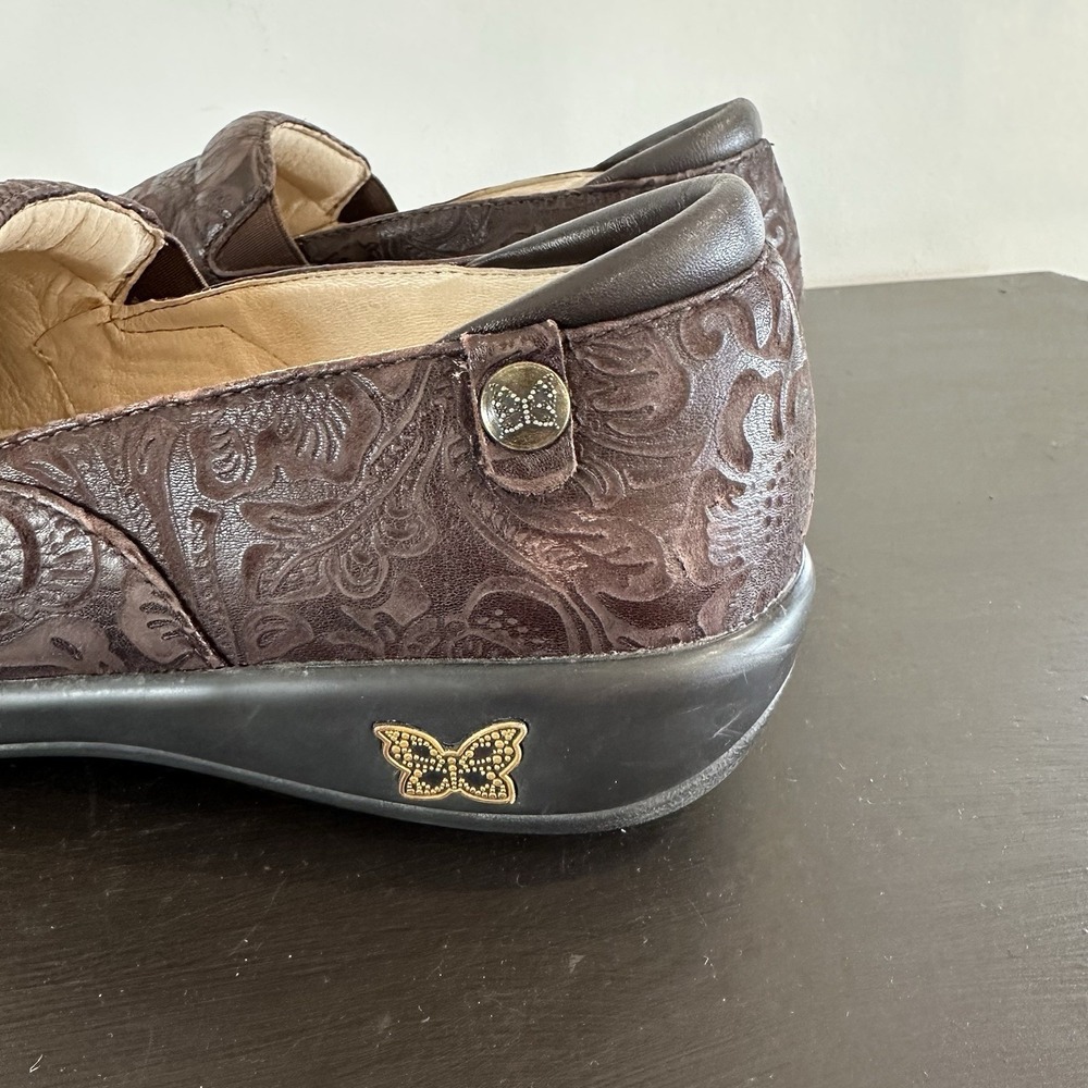 Alegria Keli Womens 39/9 Shoe‎ Brown Paisley Embossed Leather Slip Resistant - Picture 3 of 8